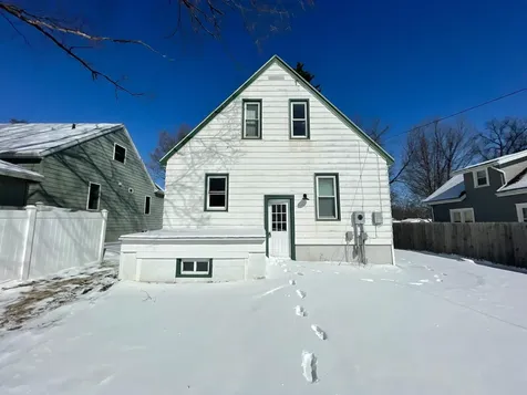 911 W Cavour Avenue Fergus Falls MN 56537