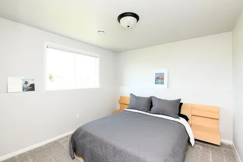 1444 69 Avenue S Fargo ND 58104
