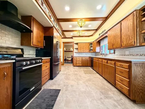 605 Park Street Jackson MN 56143