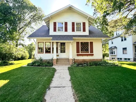 605 Park Street Jackson MN 56143