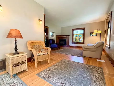 605 Park Street Jackson MN 56143