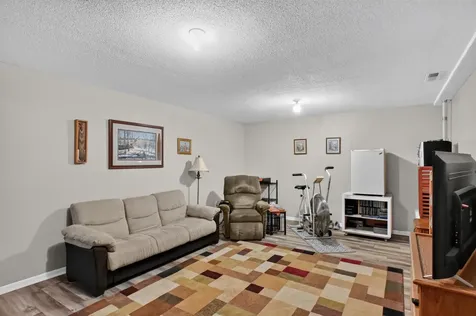 1424 Ash Street Alexandria MN 56308