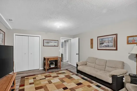 1424 Ash Street Alexandria MN 56308
