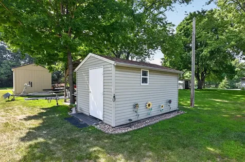 1424 Ash Street Alexandria MN 56308