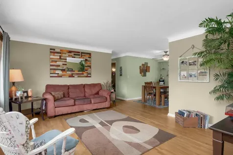 3407 Payne Avenue Vadnais Heights MN 55127