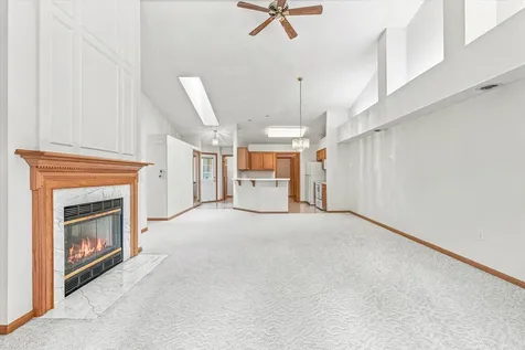 7588 Ojibway Park Bay Woodbury MN 55125