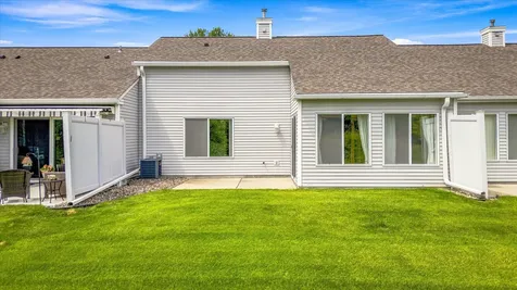 7588 Ojibway Park Bay Woodbury MN 55125