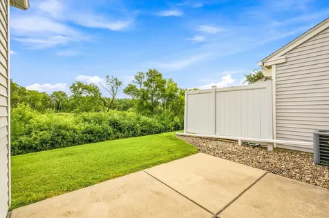 7588 Ojibway Park Bay Woodbury MN 55125