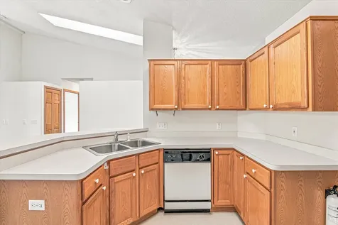 7588 Ojibway Park Bay Woodbury MN 55125