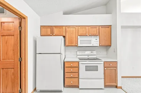 7588 Ojibway Park Bay Woodbury MN 55125