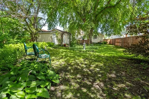 527 1st Street N Wahpeton ND 58075