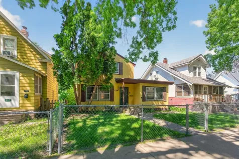 813 Minnehaha Avenue W Saint Paul MN 55104