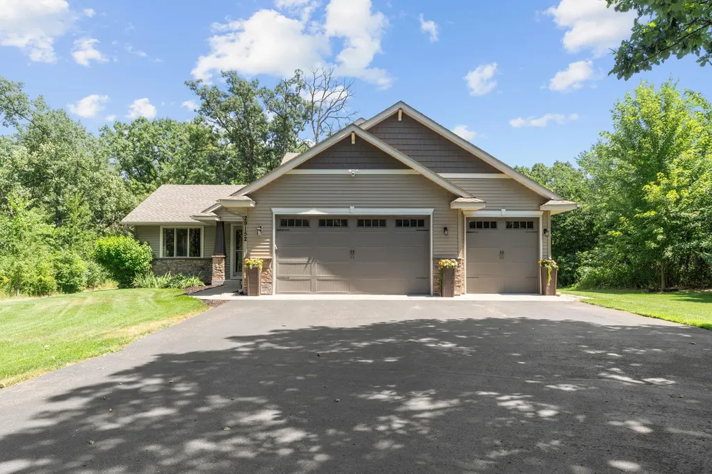 29152 151st Street NW Zimmerman MN 55398