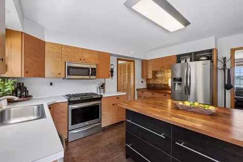 2760 S Shore Drive Prior Lake MN 55372