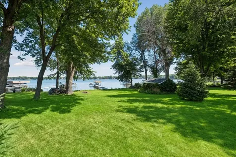 2760 S Shore Drive Prior Lake MN 55372