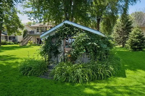 2760 S Shore Drive Prior Lake MN 55372