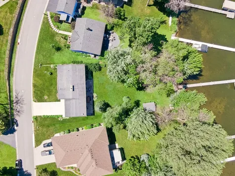 2760 S Shore Drive Prior Lake MN 55372