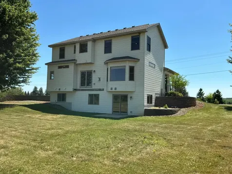 9352 67th Street NW Annandale MN 55302