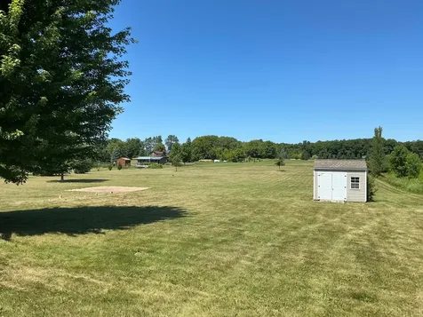 9352 67th Street NW Annandale MN 55302