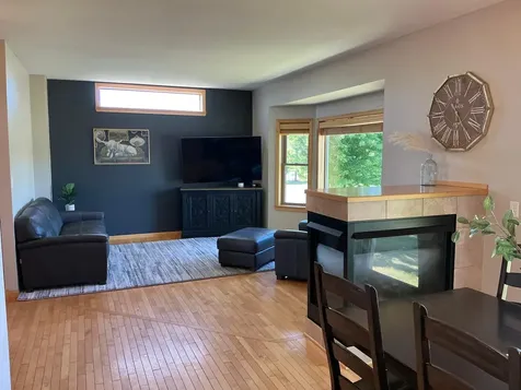 9352 67th Street NW Annandale MN 55302