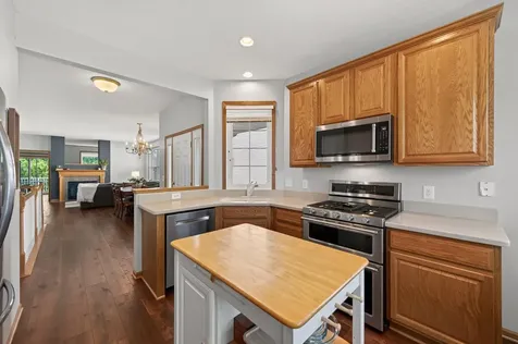 5149 157th Street N Hugo MN 55038