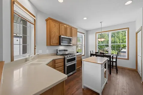 5149 157th Street N Hugo MN 55038