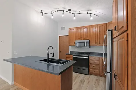 506 1st Street E Gaylord MN 55334