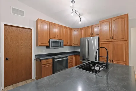 506 1st Street E Gaylord MN 55334