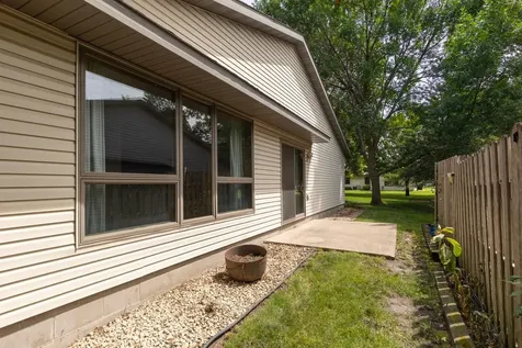 506 1st Street E Gaylord MN 55334