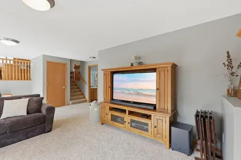 1315 Oakwood Lane Hanover MN 55341