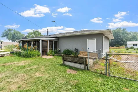 6841 Carmen Avenue Inver Grove Heights MN 55076