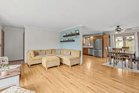 6841 Carmen Avenue Inver Grove Heights MN 55076