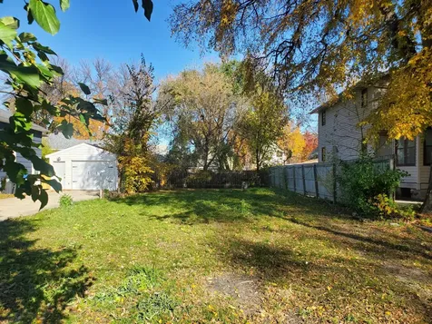 1345 4th Avenue S Fargo ND 58103