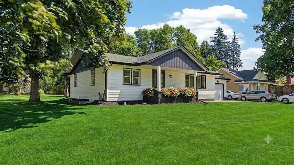 285 W 1st Street Rush City MN 55069