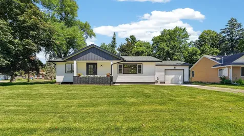 285 W 1st Street Rush City MN 55069