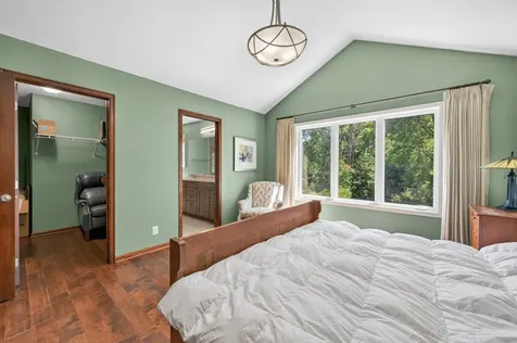 13707 Green Briar Drive Minnetonka MN 55305