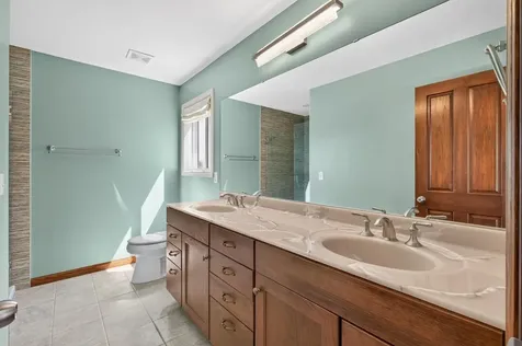 13707 Green Briar Drive Minnetonka MN 55305