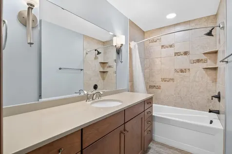 13707 Green Briar Drive Minnetonka MN 55305
