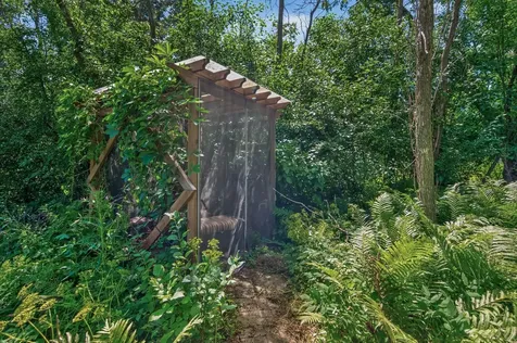 13707 Green Briar Drive Minnetonka MN 55305