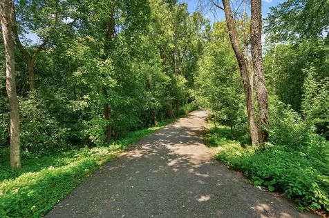 13707 Green Briar Drive Minnetonka MN 55305