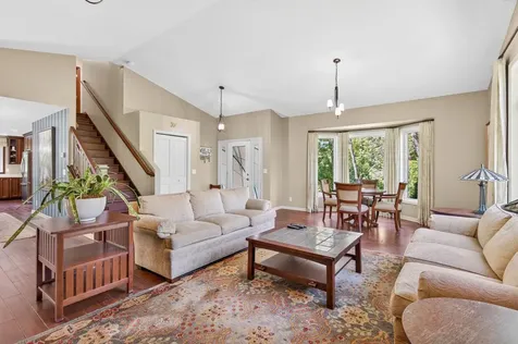 13707 Green Briar Drive Minnetonka MN 55305