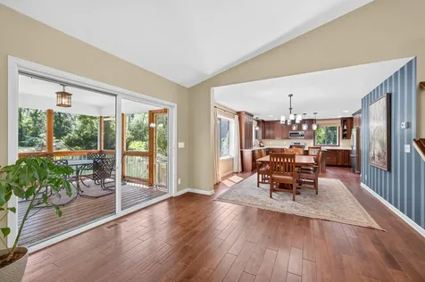 13707 Green Briar Drive Minnetonka MN 55305