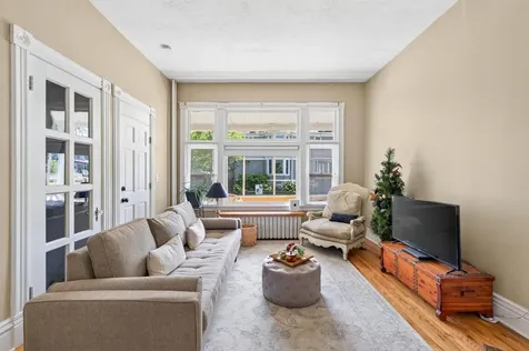95 Victoria Street N Saint Paul MN 55104