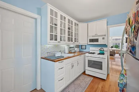 95 Victoria Street N Saint Paul MN 55104