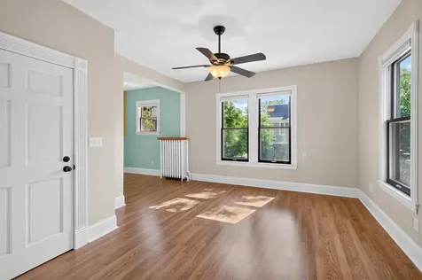 95 Victoria Street N Saint Paul MN 55104