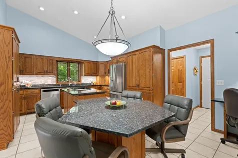 1635 Chippewa Drive NW Rochester MN 55901