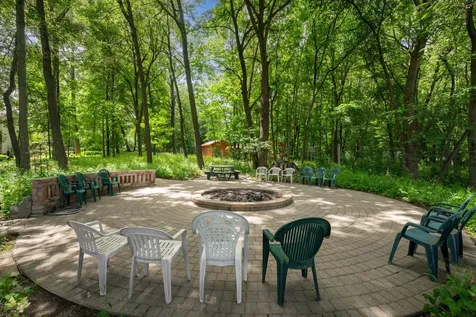 1635 Chippewa Drive NW Rochester MN 55901