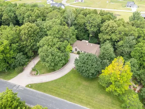 1635 Chippewa Drive NW Rochester MN 55901