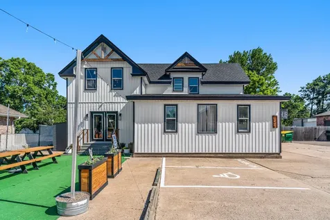 623 E Main Street Anoka MN 55303