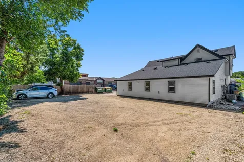 623 E Main Street Anoka MN 55303